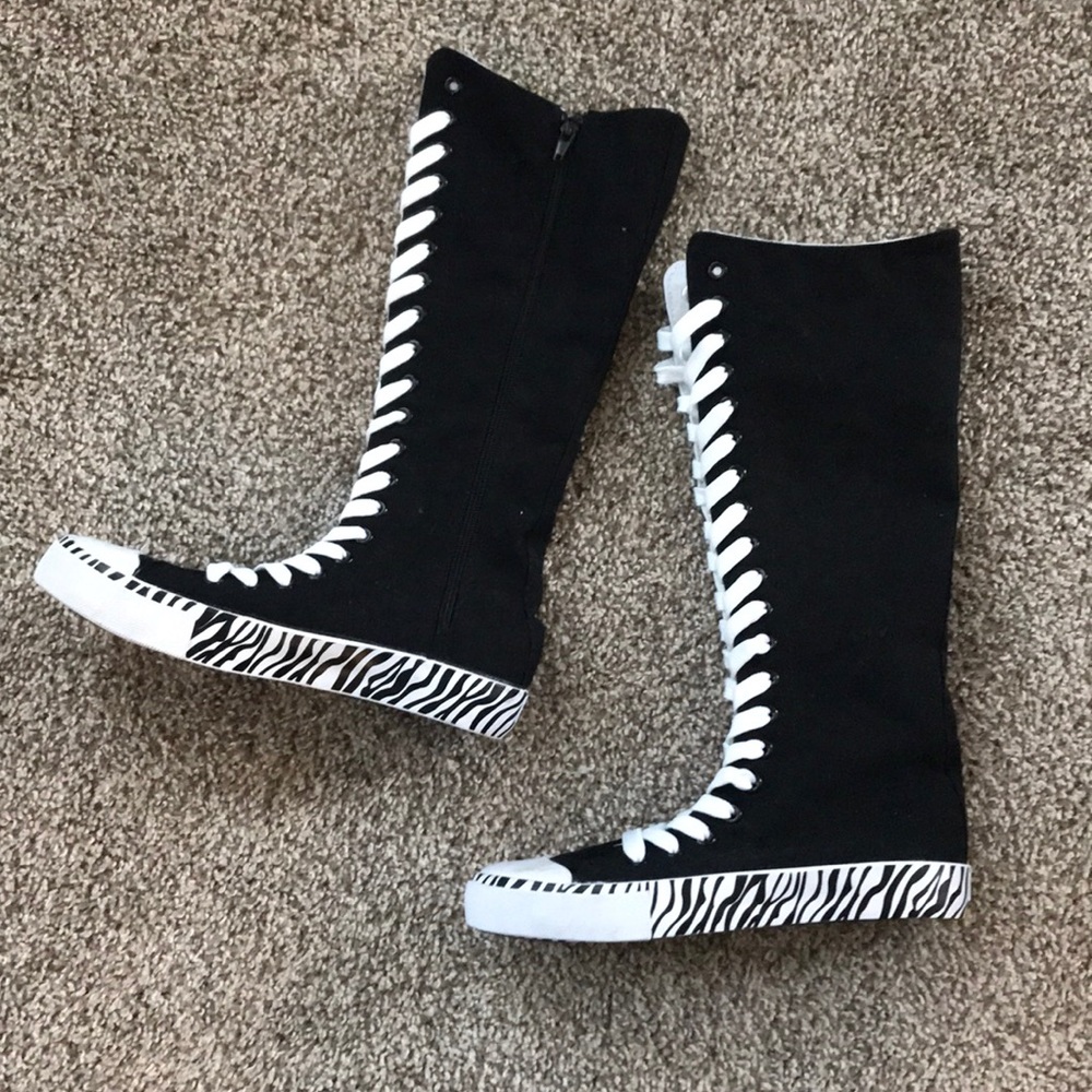 Super High Top Off-brand Converse